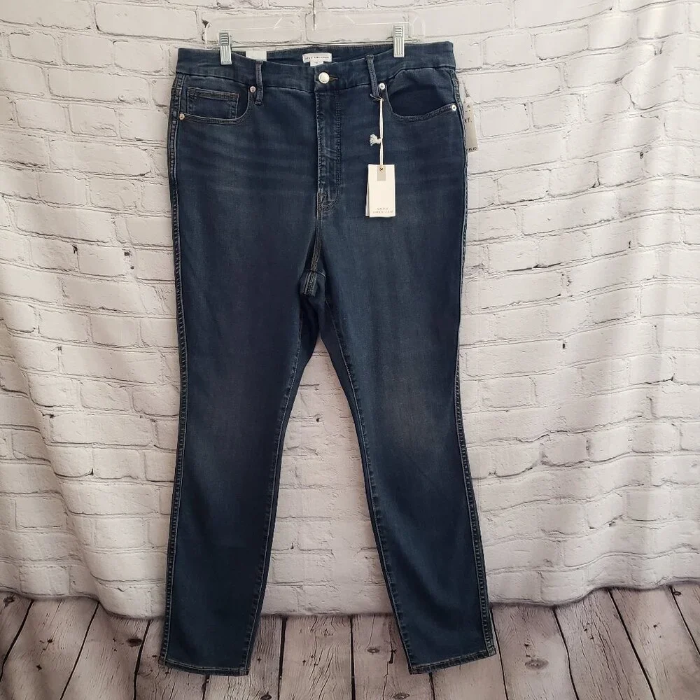 Good American Good Curve Skinny Jeans - Picture 7 of 14